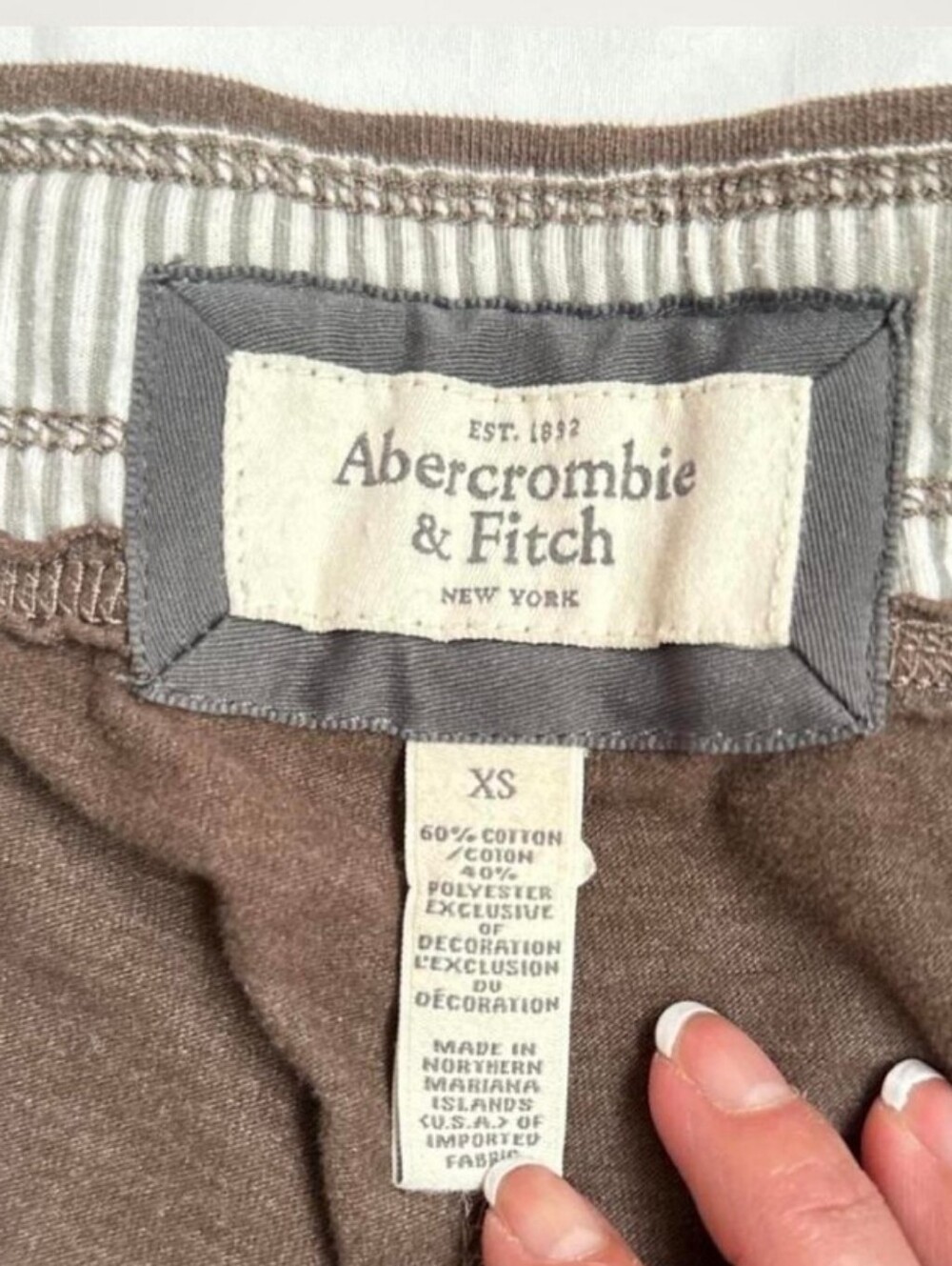 Abercrombie & Fitch Brown Drawstring Joggers - Picture 2 of 4
